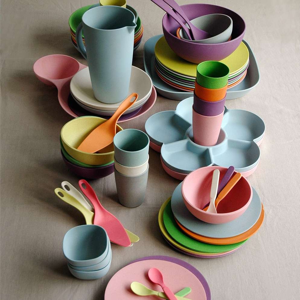 Eco-Friendly Dinnerware for Thoughtful Gatherings